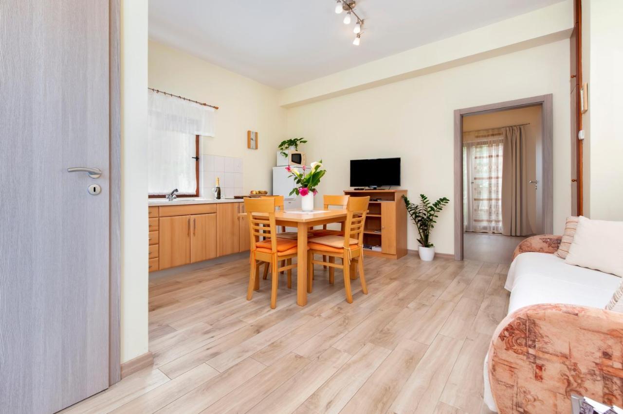 Apartments Sandra روفينج المظهر الخارجي الصورة